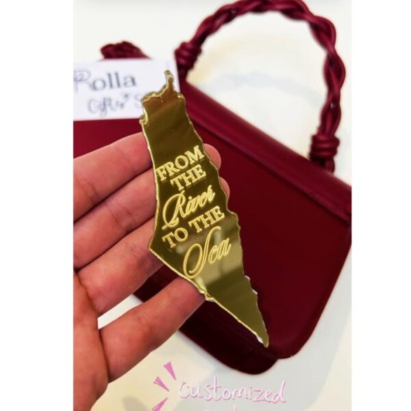 Fridge magnets gold colour (Perspex)